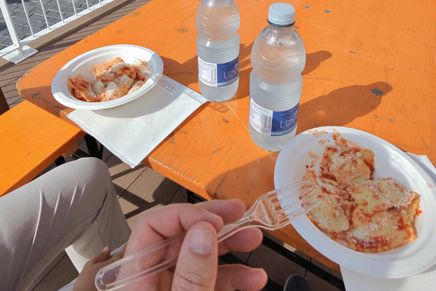 I ravioli al sugo assaggiati alla festa di Pompu